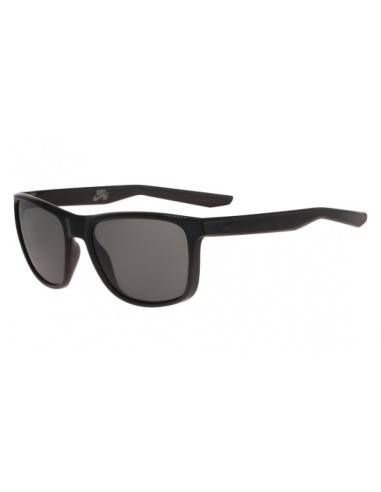 Nike UNREST EV0921 Sunglasses est présent 